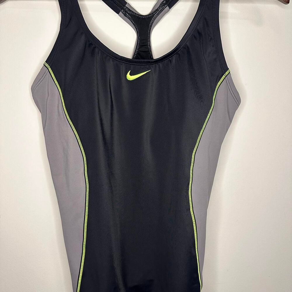 Nike womens color surge powerback